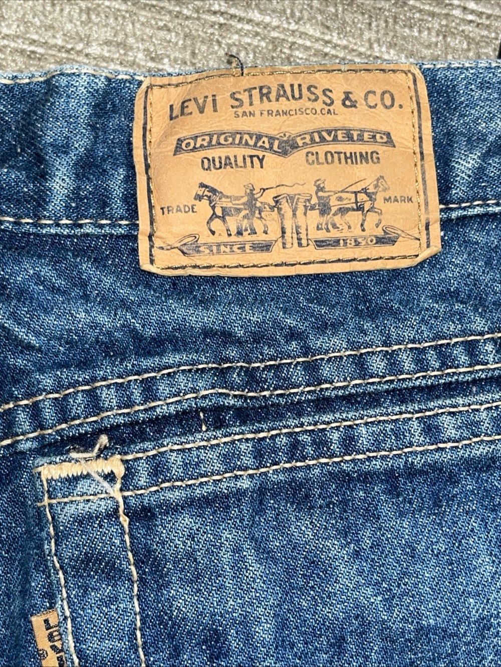 Vintage Levi’s Barrel Leg Cut Off Capri Mom Jeans High Waist Denim Women’s 9 - Picture 8 of 12